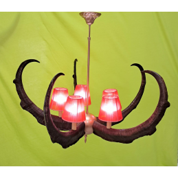 Dekoratif Amaçlı El Yapımı Teke Boynuzu Avize