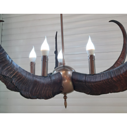 Dekoratif Amaçlı El Yapımı Teke Boynuzu Avize