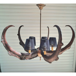 Dekoratif Amaçlı El Yapımı Teke Boynuzu Avize